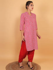 Women Red Floral Printed Cotton Kurti with One Side Pocket